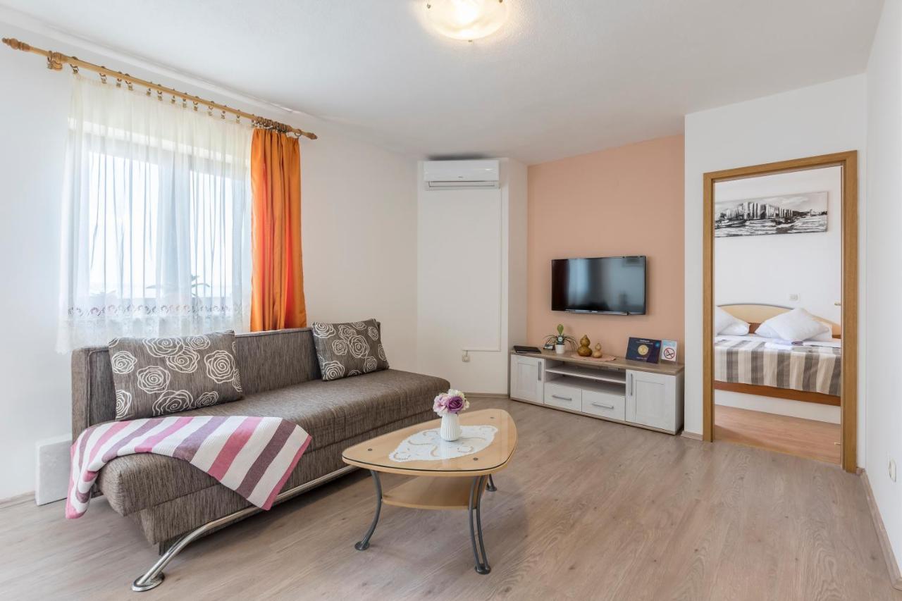 פודסטראנה Sky Apartments מראה חיצוני תמונה