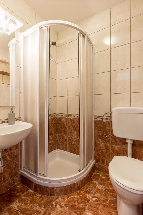 פודסטראנה Sky Apartments מראה חיצוני תמונה