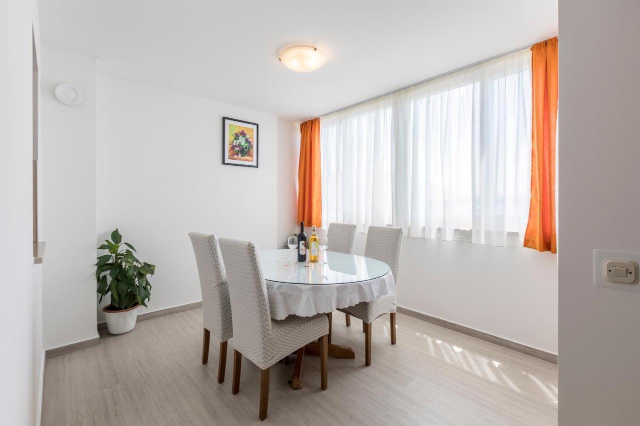 פודסטראנה Sky Apartments מראה חיצוני תמונה