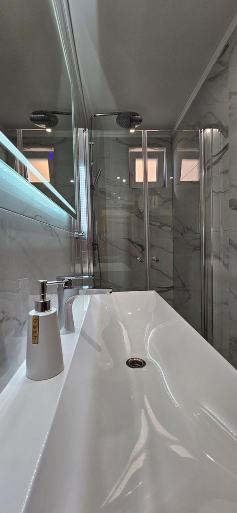 פודסטראנה Sky Apartments מראה חיצוני תמונה