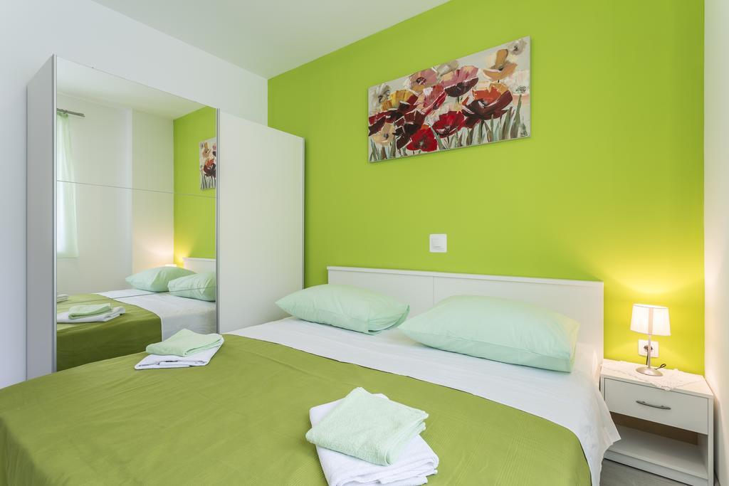 פודסטראנה Sky Apartments מראה חיצוני תמונה